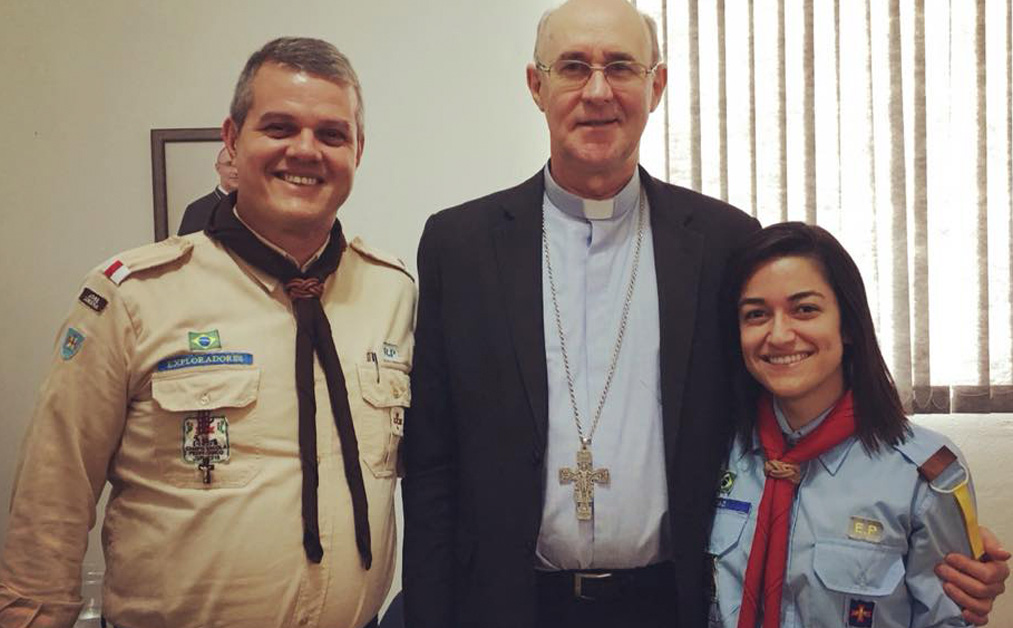 Com a Igreja de Lorena